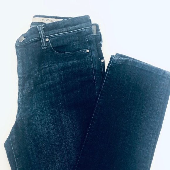 DKNY Skinny Curvy Jeans Indigo Denim 2 x 32 - Picture 2 of 8